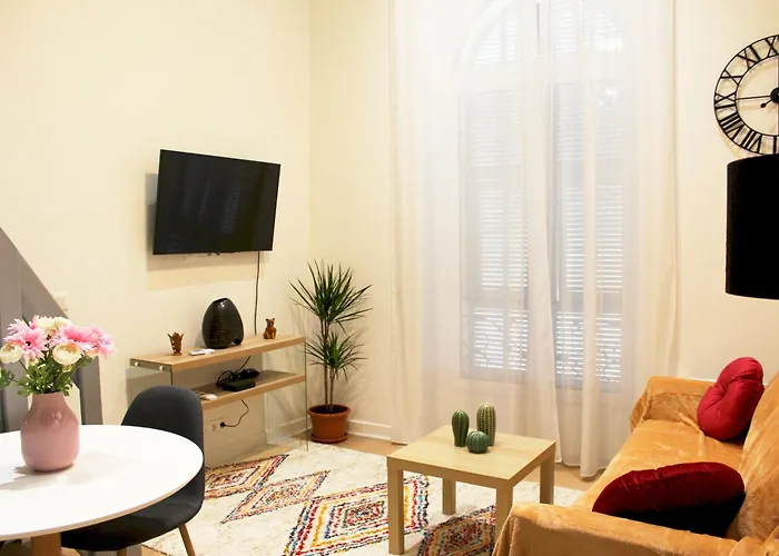 Lofty - Massena Sq - 5 Min Walk